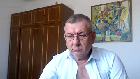 Snapshot of machomale3 chatting on June 20, 10:51 am Macho online show from June 20, 10:51 am