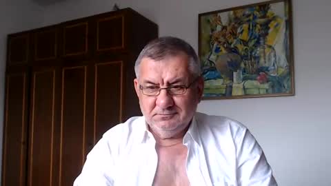 Snapshot of machomale3 chatting on July 5, 1:51 pm Macho online show from July 5, 1:51 pm
