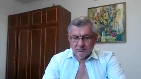 Snapshot of machomale3 chatting on July 19, 4:22 pm Macho online show from July 19, 4:22 pm