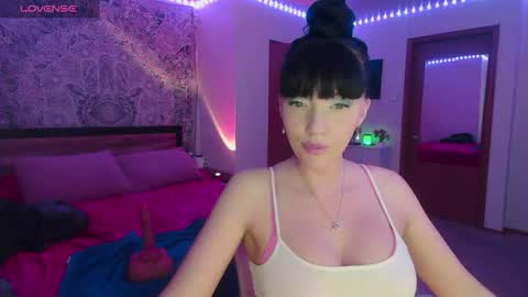 maciimayy online show from March 7, 1:46 am