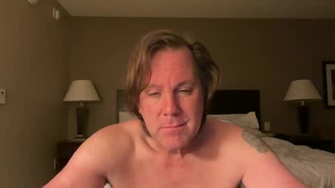 xStraightEdgex online show from September 24, 2:04 am