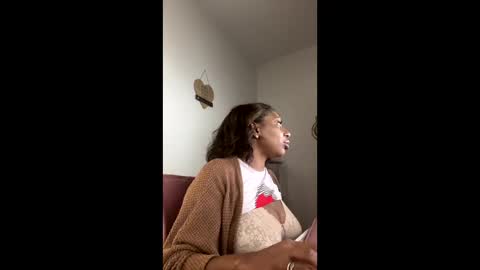 madam_glam online show from January 6, 2:43 pm