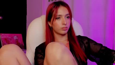 Snapshot of madame_lilith chatting on February 20, 2:24 pm madame lilith online show from February 20, 2:24 pm