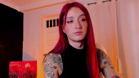 Snapshot of madame_lilith chatting on November 3, 11:33 am madame lilith online show from November 3, 11:33 am