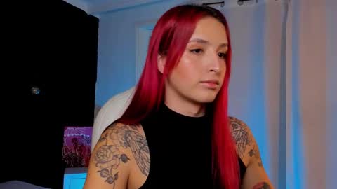 Snapshot of madame_lilith chatting on December 15, 11:25 am madame lilith online show from December 15, 11:25 am