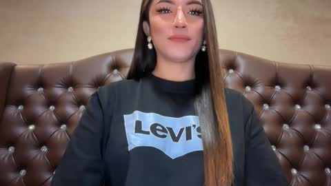 Alison Kloss online show from February 23, 1:14 am