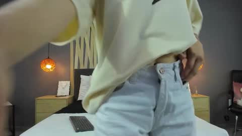 Madisson online show from March 21, 12:10 pm