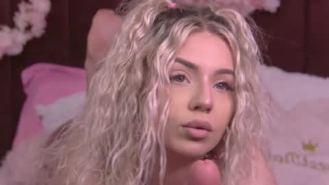 Maddison online show from July 16, 5:02 am