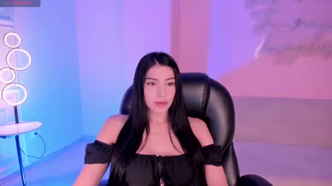 Maddison online show from June 25, 8:02 pm
