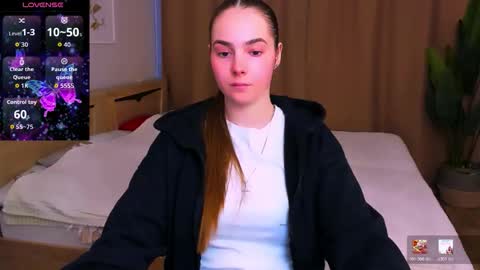 maddy_gate online show from March 13, 4:24 pm