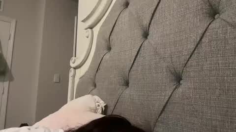 Snapshot of maddyafterhours chatting on April 15, 5:25 am maddyafterhours online show from April 15, 5:25 am