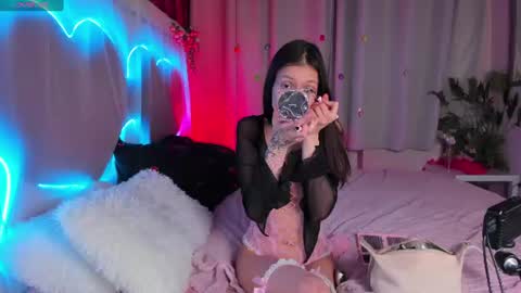 maddyfever online show from June 29, 5:03 am