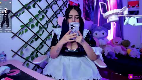 Maddy Foox online show from February 23, 10:31 pm