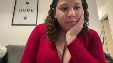 madellein online show from January 14, 1:22 am