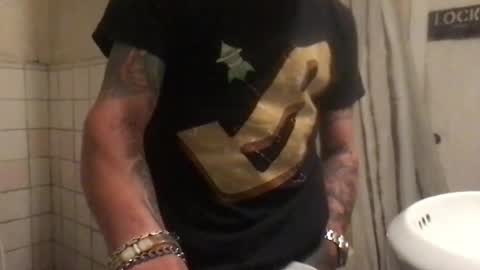 madeyoulook818 online show from March 24, 9:25 am