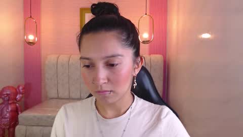 Madhison  online show from October 14, 8:20 pm