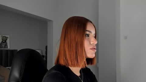 Madie  online show from March 25, 12:00 pm