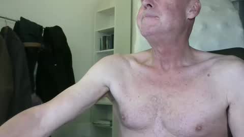 madio1187940 online show from November 20, 9:58 pm