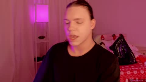 Medison online show from January 17, 2:05 am