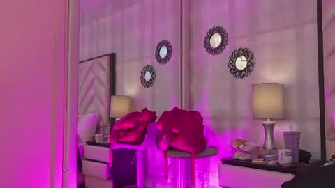 MadissonPayton online show from June 13, 7:45 pm