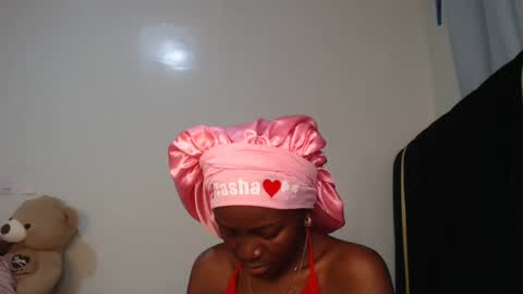maelys_ta online show from June 15, 1:52 am