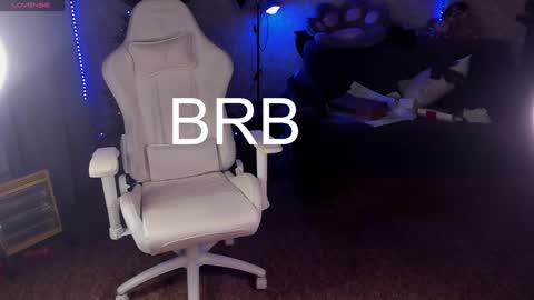 Maevee online show from January 16, 9:37 am