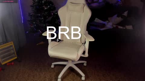 Maevee online show from January 17, 10:11 am