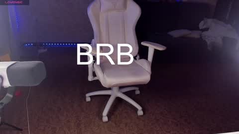 Maevee online show from February 22, 9:34 am