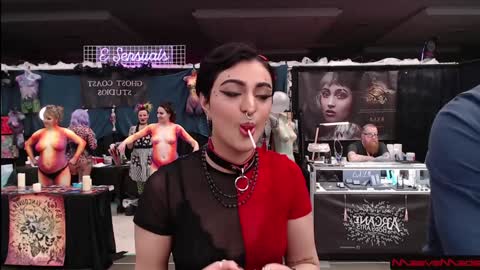 Meaves online show from February 1, 10:34 pm