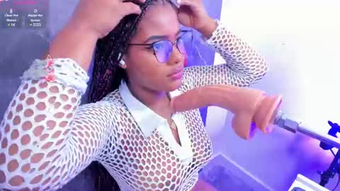 Maria fernada online show from June 21, 11:24 am