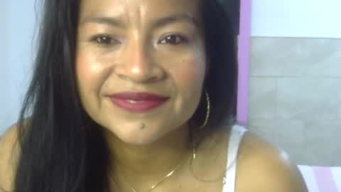 maferchavez88 online show from March 1, 2:41 pm