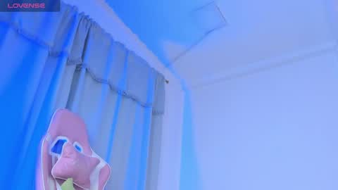 maggie online show from April 17, 3:15 pm