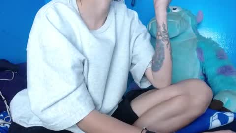 Snapshot of magic_jadee chatting on July 17, 2:07 am Jade online show from July 17, 2:07 am