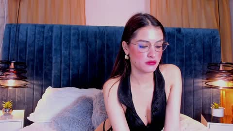 M Rss  online show from February 5, 11:17 pm