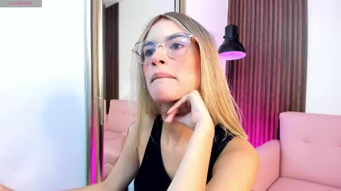 M Rss  online show from February 6, 1:10 am