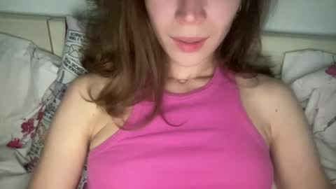 Snapshot of magicgirl50053 chatting on June 11, 5:44 pm magicgirl50053 online show from June 11, 5:44 pm