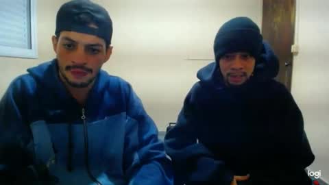 Snapshot of magico_9809 chatting on May 22, 11:43 pm BRAYAN online show from May 22, 11:43 pm
