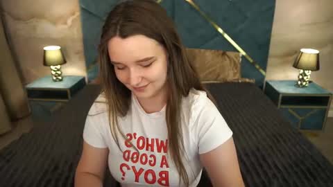 Emily online show from July 15, 6:24 pm