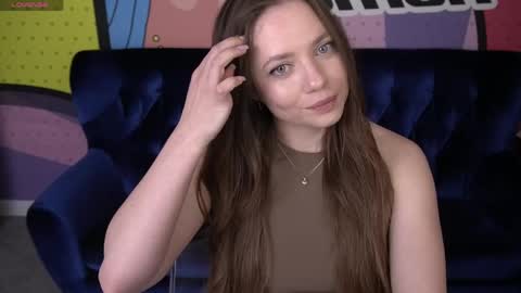 magneticqueen online show from June 6, 1:38 pm