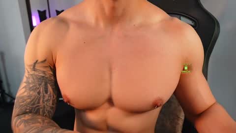 If you want me to use the Lovense please let me know  --    online show from February 14, 6:37 pm