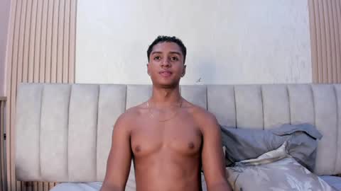 Magnus King online show from May 25, 3:45 am