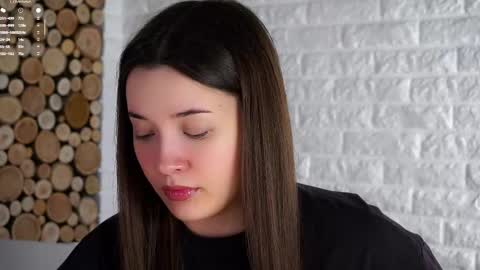 Lucy online show from October 25, 2:08 am