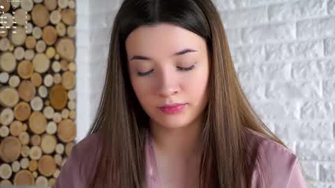 Lucy online show from January 6, 2:04 am