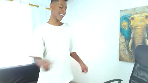 I am Maik online show from February 7, 9:40 pm