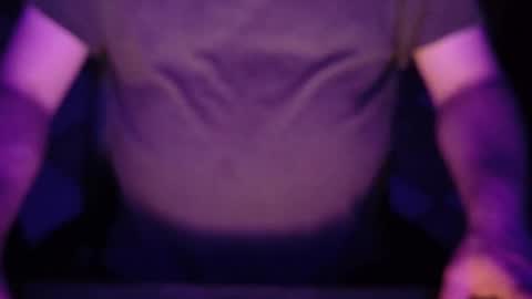 Snapshot of maitai42 chatting on December 15, 12:04 am Maitai42 online show from December 15, 12:04 am