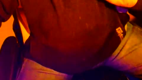 Maitai42 online show from June 7, 1:21 am
