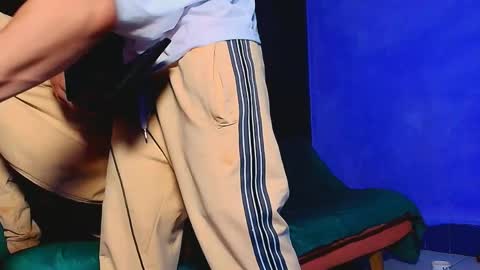 makell_bundchen online show from May 4, 9:49 am