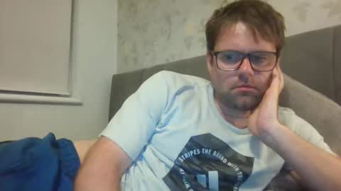 maktul61 online show from May 26, 3:13 am