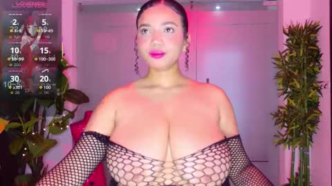   online show from November 30, 12:20 pm