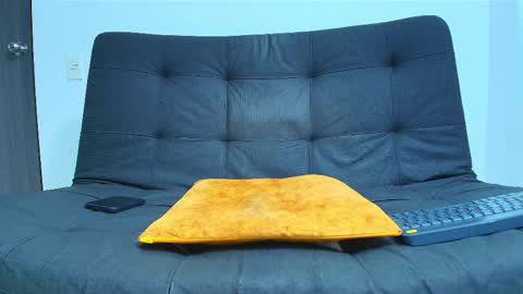 Malcom online show from February 3, 2:53 am